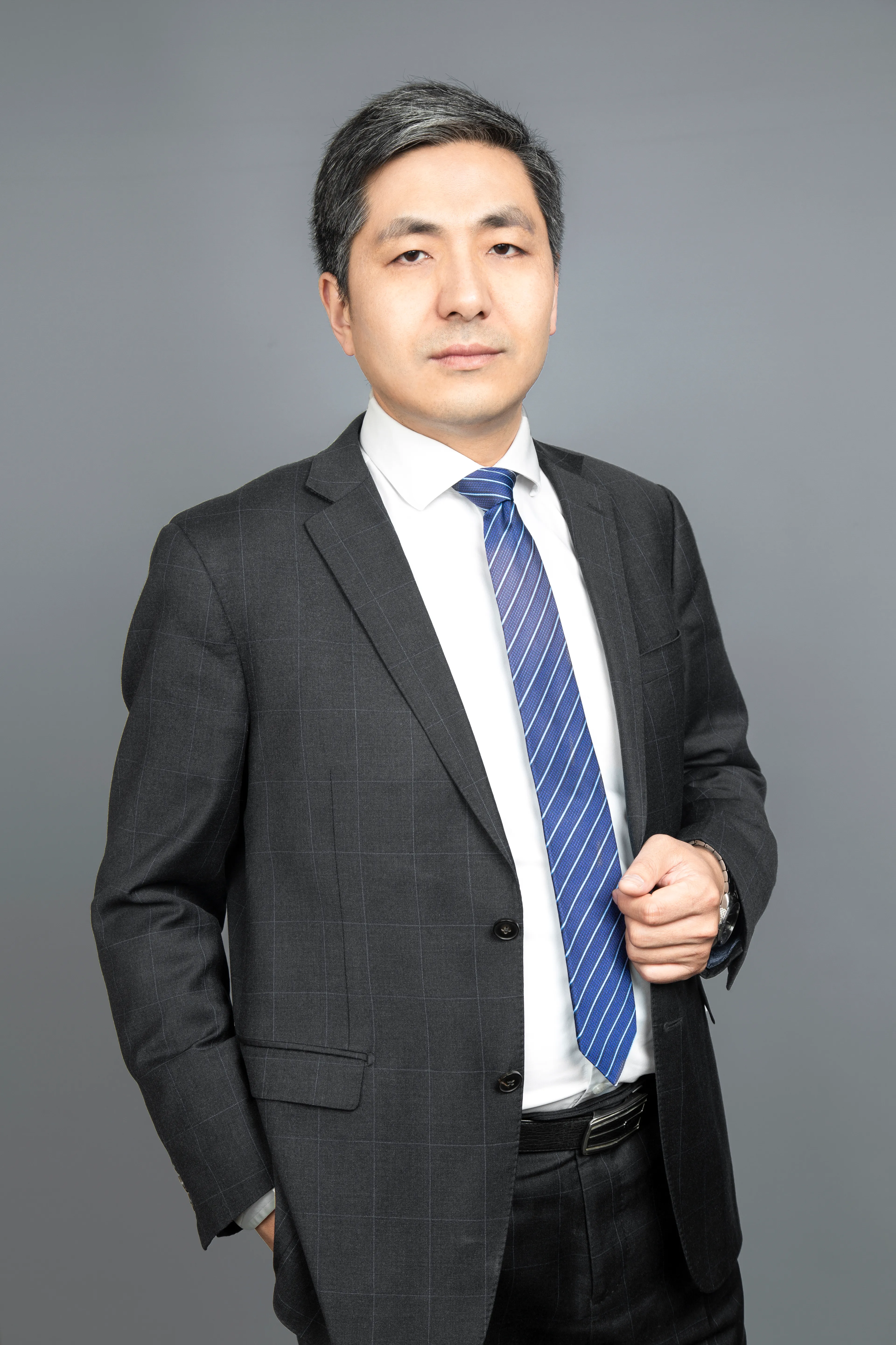 焦成龙